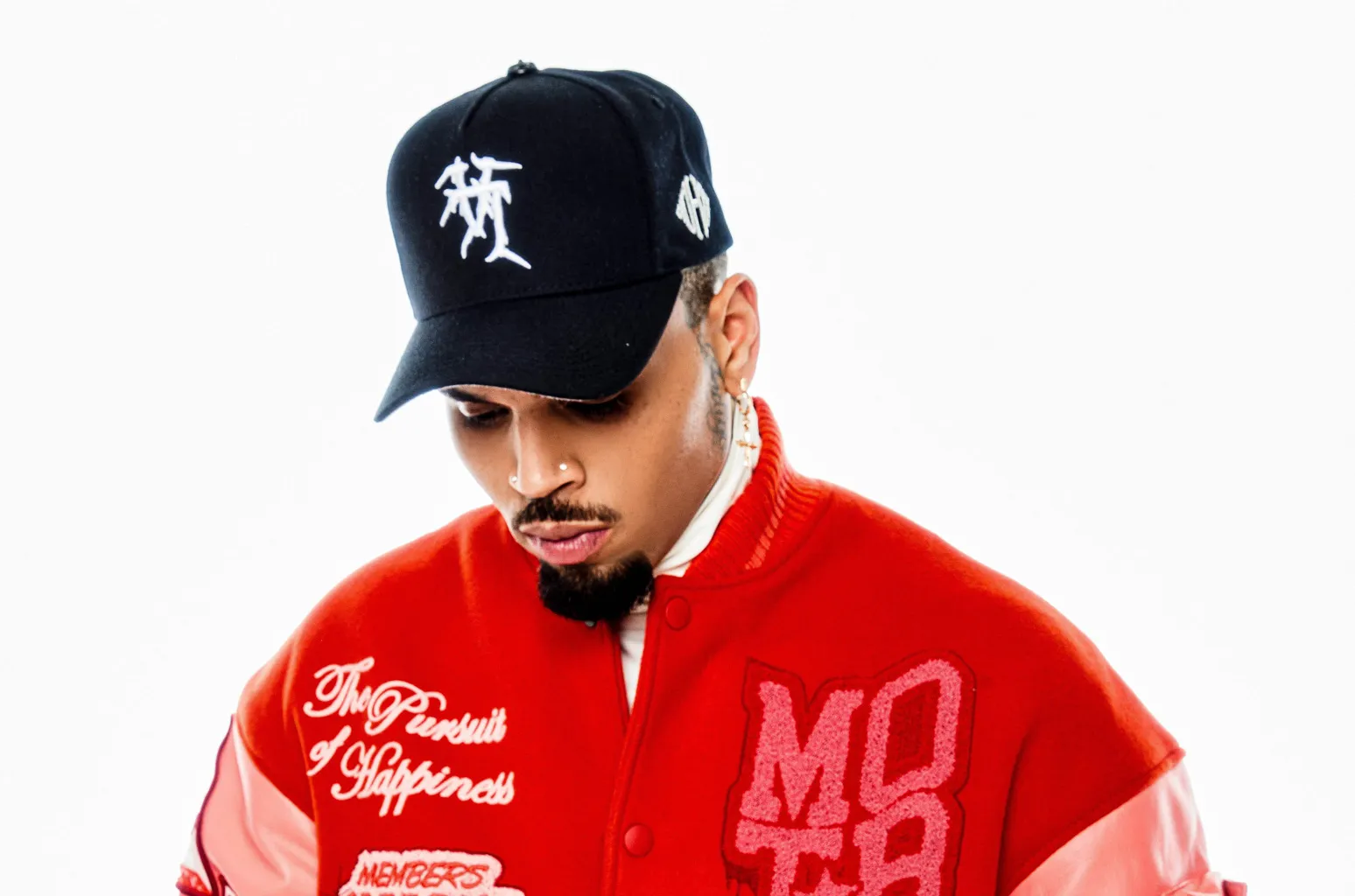 Chris Brown Freed from UK Jail, Backed by Justin Bieber and 50 Cent