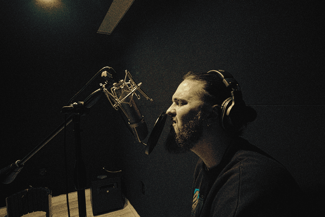 Joe Trufant stars in Stufinder commercial