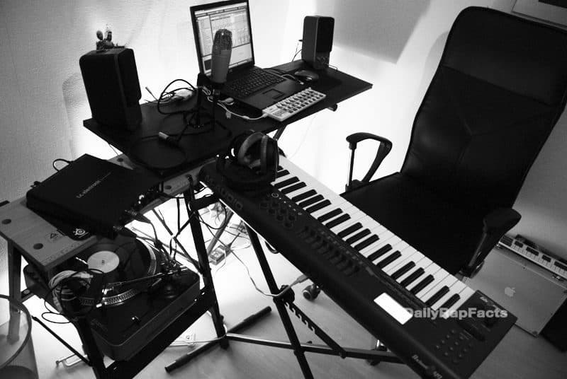 5 Ways for Musicians to Save Money for a Home Studio