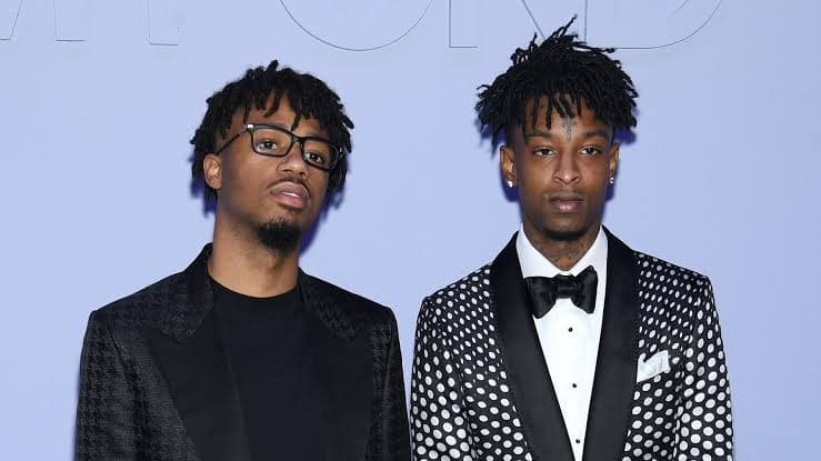 21 Savage &amp; Metro Boomin troll each other on Instagram live over Drake beef