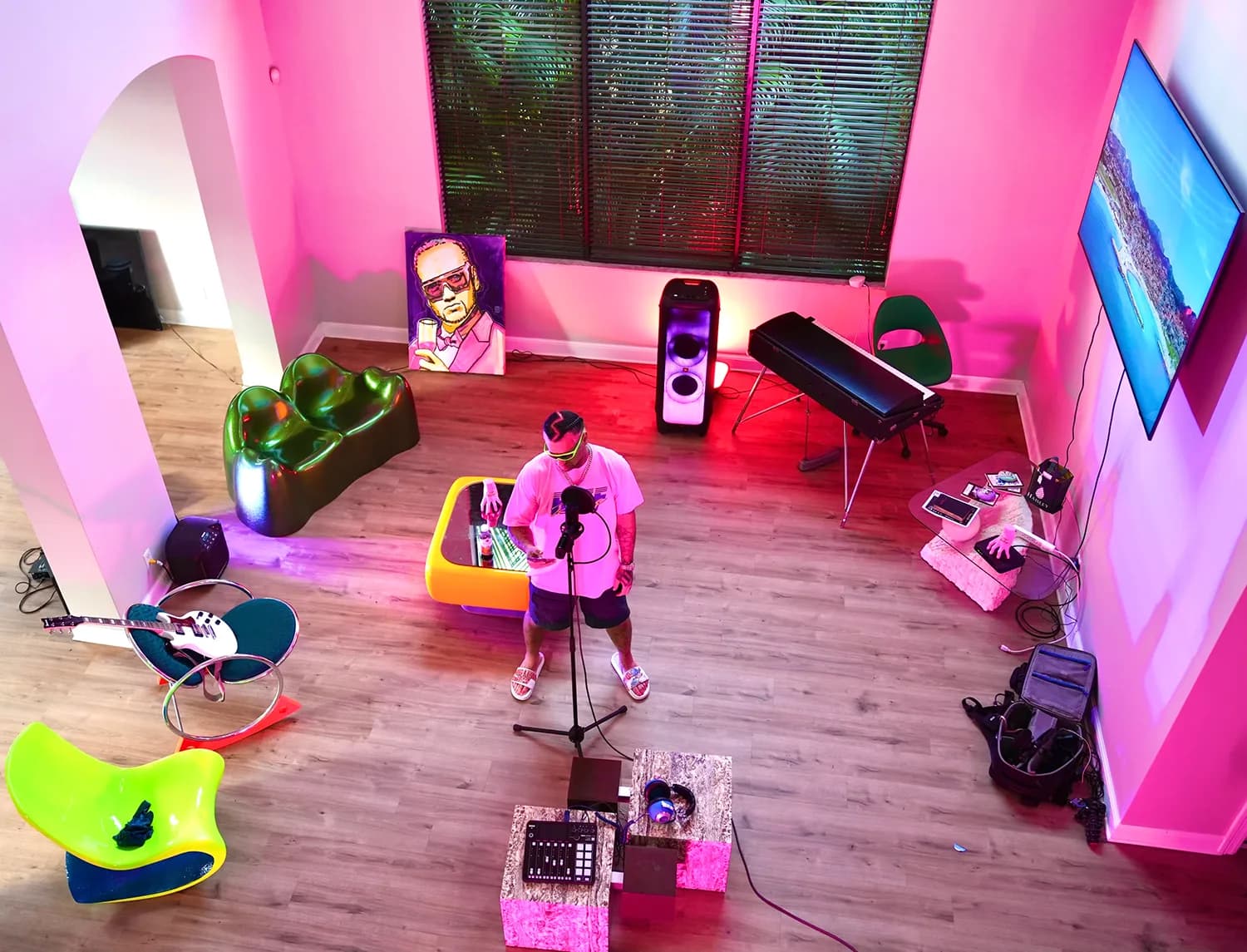 Riff Raff has listed his home recording studio for rent on Stufinder